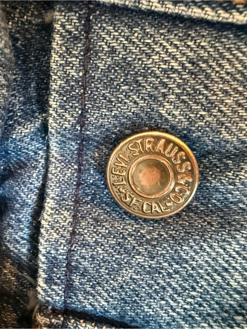 Vintage Levi’s Light Wash Denim Jacket - Men's